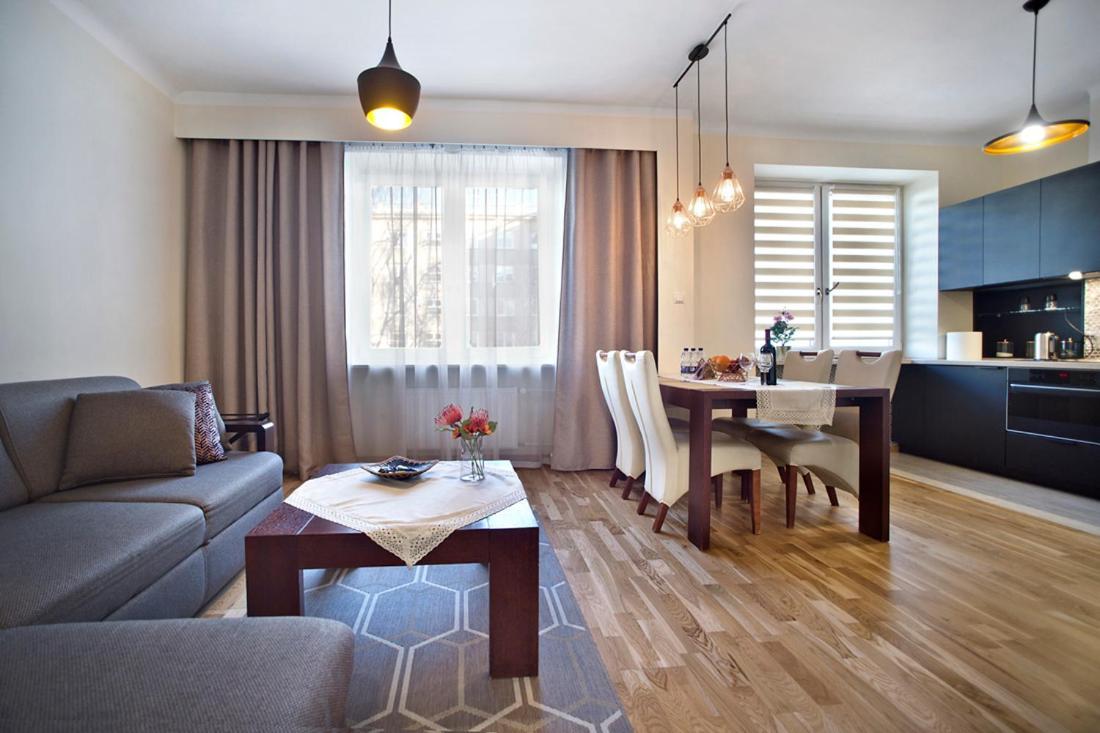P&O Serviced Apartments Metro Mokotow Warsaw Exterior photo
