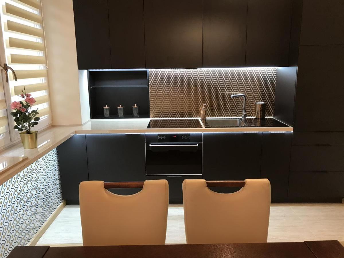 P&O Serviced Apartments Metro Mokotow Warsaw Exterior photo